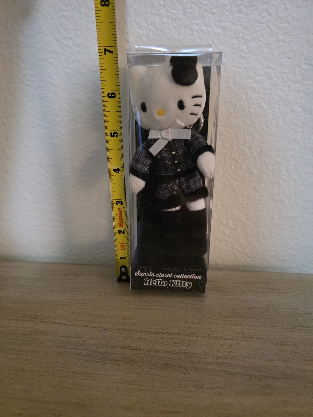 Hello Kitty Black & White Plush Figurine Key Chain/Clip by Sanrio